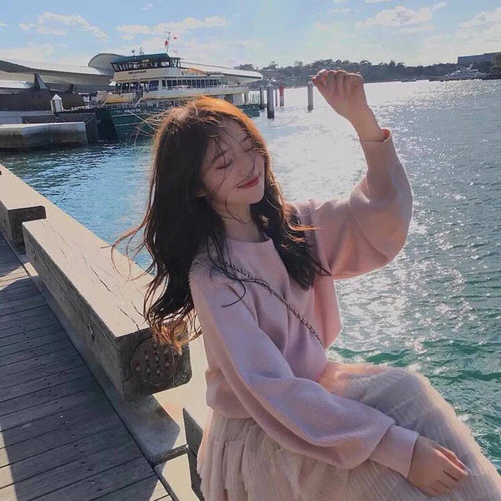 权力的游戏第八季 海报