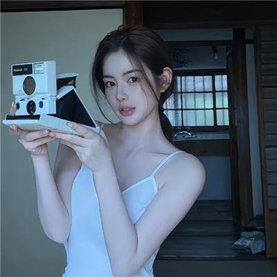 熟悉的她 海报
